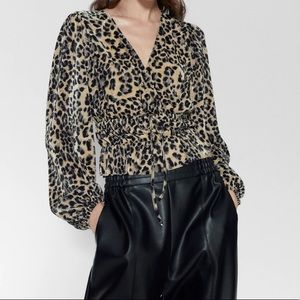 ZARA - leopard blouse